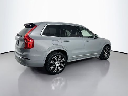Certified 2024 Volvo XC90 B5 Plus image 6