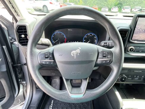 Used 2022 Ford Bronco Sport AWD/4WD image 11