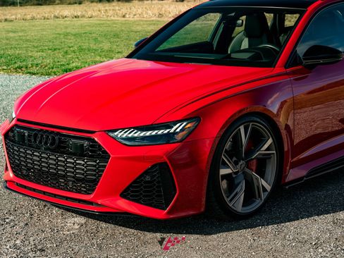 Used 2021 Audi RS 6 4.0 TFSI quattro image 19