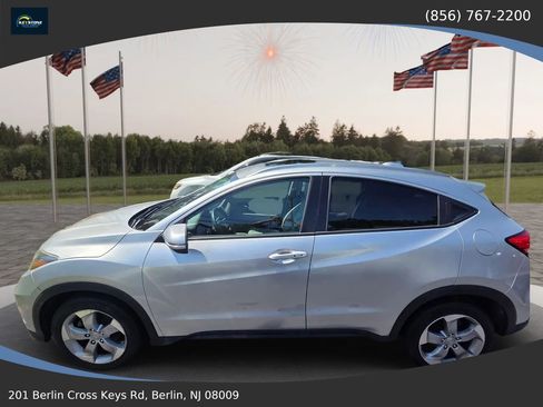 Used 2016 Honda HR-V EX-L image 2