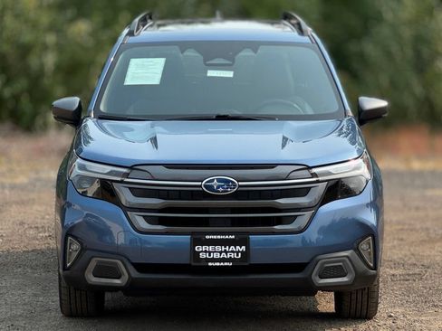Used 2025 Subaru Forester Limited w/ Popular Package #1 AWD/4WD image 2