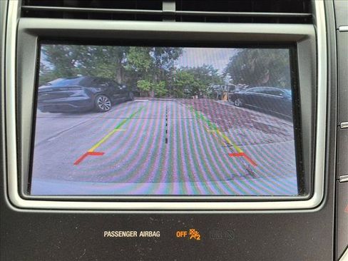 Used 2020 Lincoln Nautilus FWD w/ Equipment Group 101A image 13