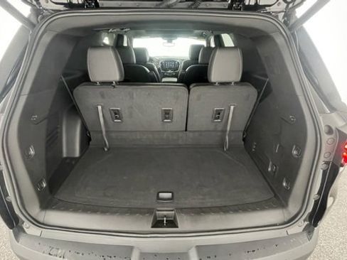 Used 2024 Chevrolet Traverse Limited LT image 48
