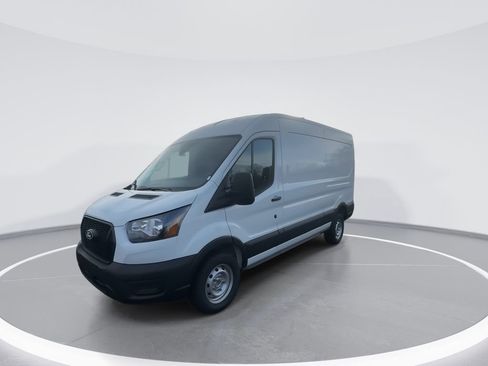 New 2026 Ford Transit 250 148 Medium Roof RWD image 4