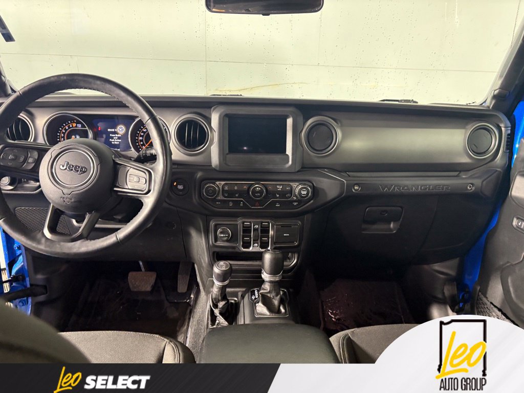 Used 2022 Jeep Wrangler Unlimited Sport AWD/4WD image 18