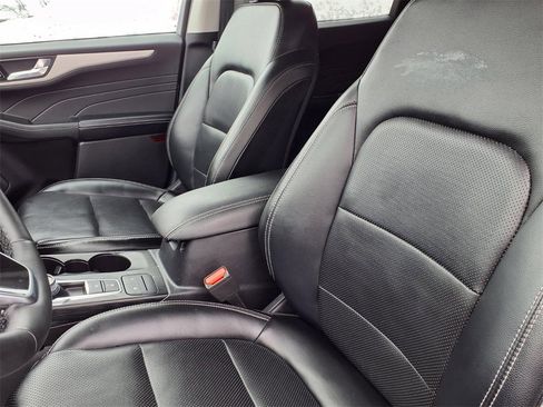 Used 2022 Ford Escape SEL image 3