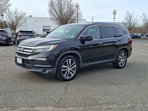 Used 2016 Honda Pilot Elite image 6
