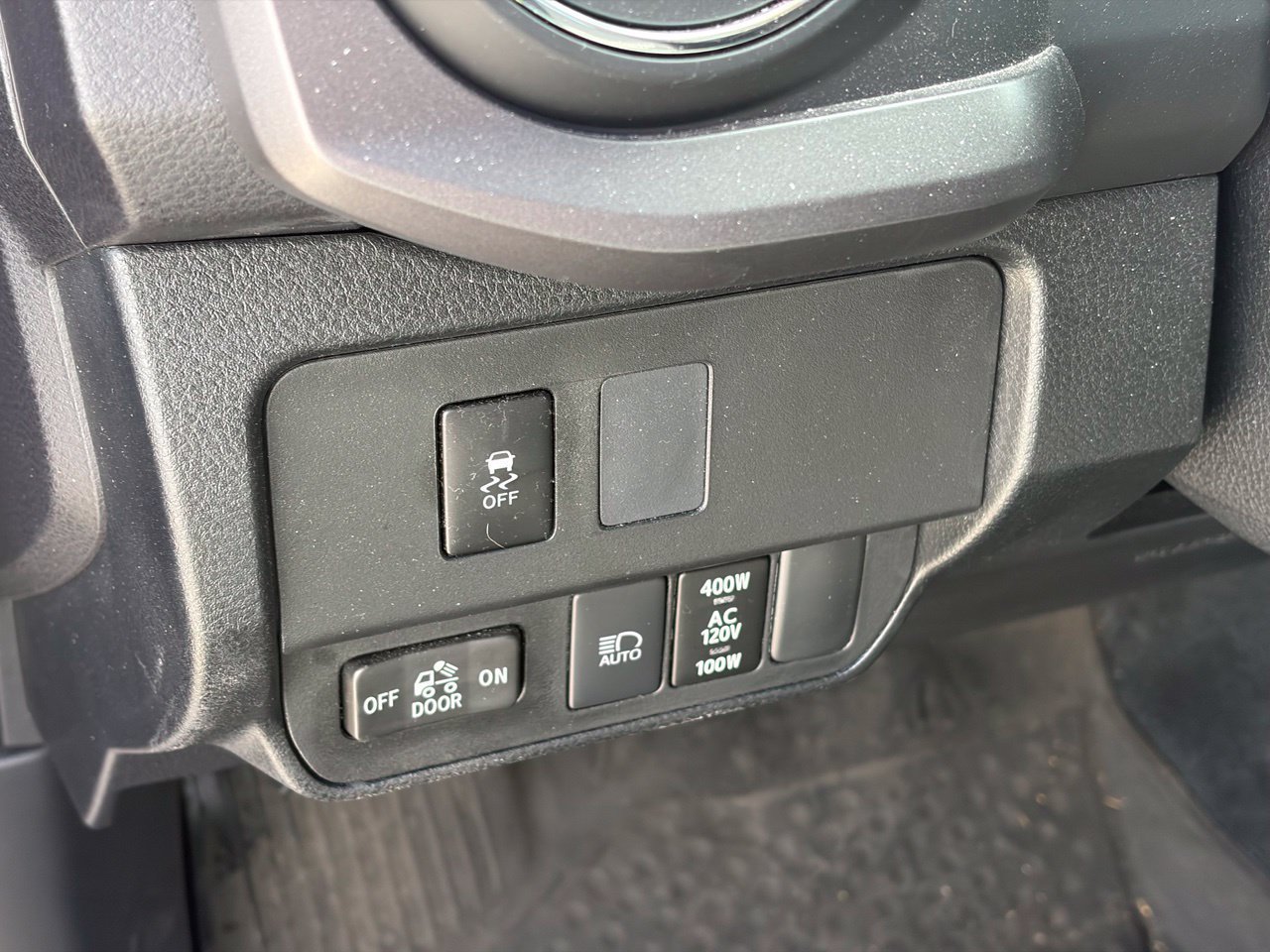 Used 2023 Toyota Tacoma TRD Off-Road w/ Black Out Package (TMS) RWD image 7