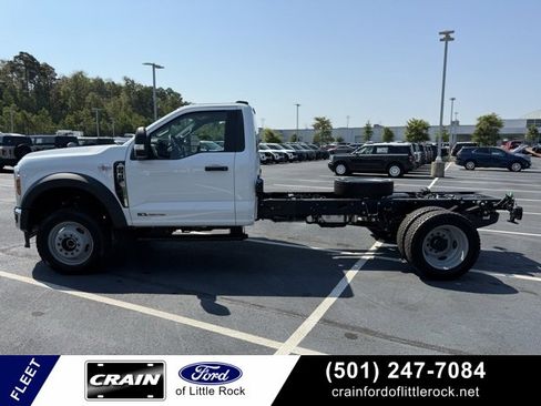 New 2025 Ford F550 4x4 Regular Cab Super Duty image 4