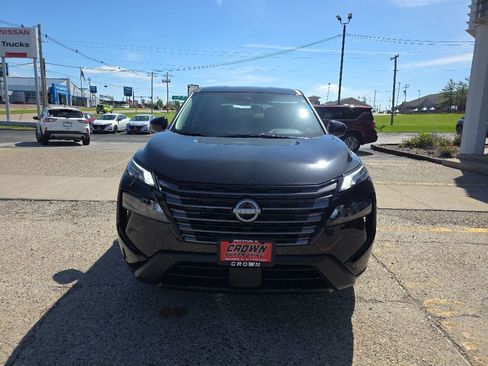 New 2026 Nissan Rogue SV AWD/4WD image 11