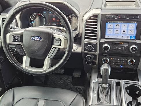Used 2018 Ford F150 Platinum w/ Equipment Group 701A Luxury AWD/4WD image 27