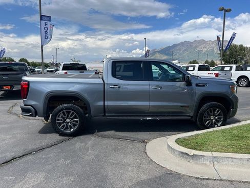 Used 2021 GMC Sierra 1500 AT4 w/ AT4 Premium Package AWD/4WD image 7