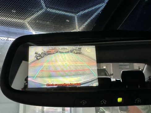 Used 2012 Toyota Avalon Limited image 17