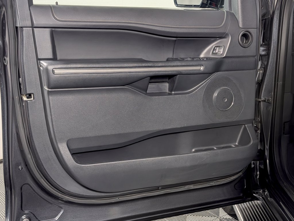 Certified 2023 Ford Expedition XLT AWD/4WD image 25