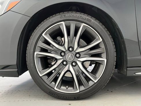 Used 2018 Acura RLX Sport Hybrid w/ Advance Pkg AWD/4WD image 24