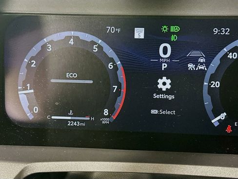 Used 2025 Toyota 4Runner Limited image 12