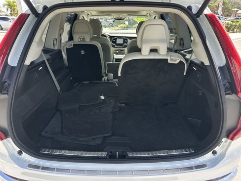 Used 2025 Volvo XC90 B5 Plus w/ Protection Package Premier image 10