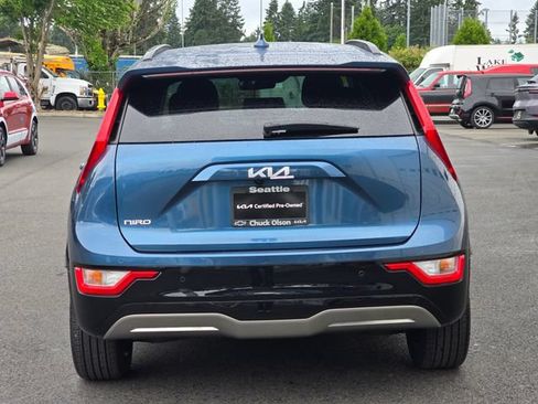 Certified 2024 Kia Niro Wind w/ Wind Preserve Package FWD image 4