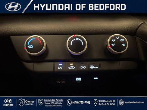 Certified 2026 Hyundai Elantra SE w/ Cargo Package FWD image 23