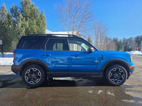 Used 2025 Ford Bronco Sport Outer Banks w/ Outer Banks Tech Package+ image 9