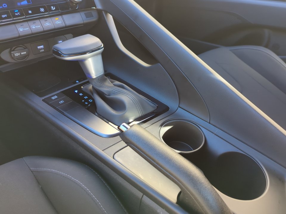Certified 2026 Hyundai Elantra Sport FWD image 34