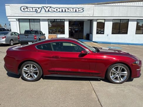 Used 2018 Ford Mustang Premium w/ Equipment Group 201A image 8