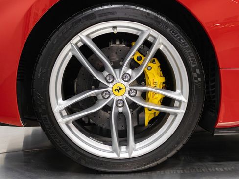 Used 2016 Ferrari 488 Spider image 23