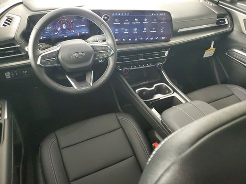 New 2026 Chevrolet Traverse LT w/ Midnight/Sport Edition FWD image 15