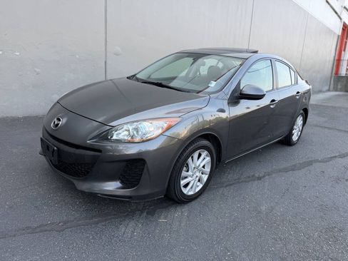 Used 2012 MAZDA MAZDA3 i Touring FWD image 9
