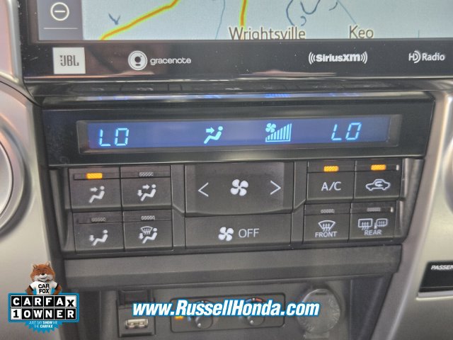 Used 2022 Toyota 4Runner Limited AWD/4WD image 19