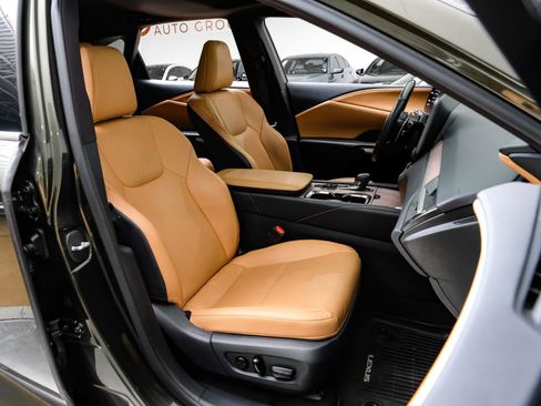 Used 2023 Lexus RX 350 Premium Plus w/ Accessory Package (Z1) image 38