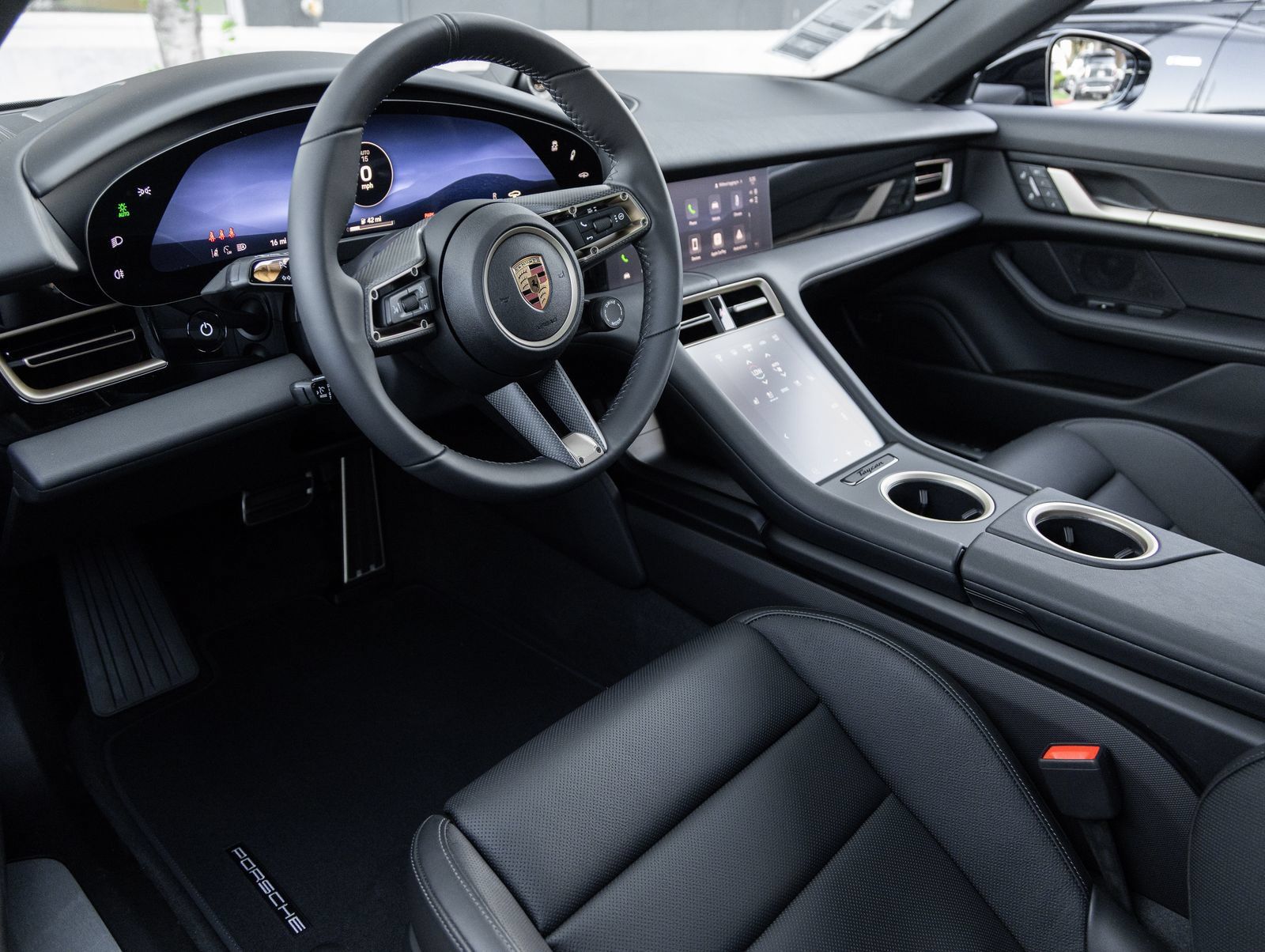 Used 2026 Porsche Taycan RWD image 4