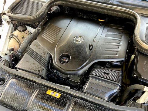 Used 2022 Mercedes-Benz GLS 450 4MATIC image 30