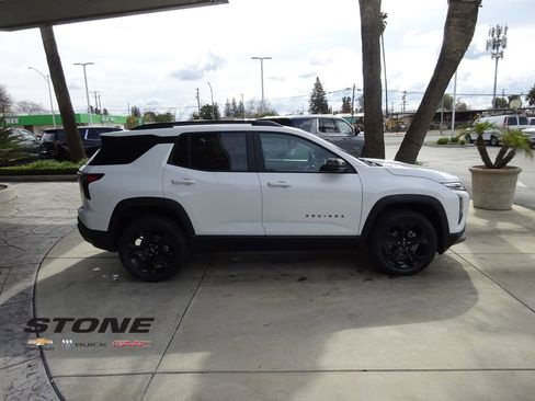New 2026 Chevrolet Equinox LT w/ Midnight Edition image 9