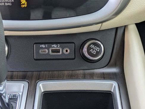 Used 2023 Nissan Murano Platinum w/ Cargo Package image 17