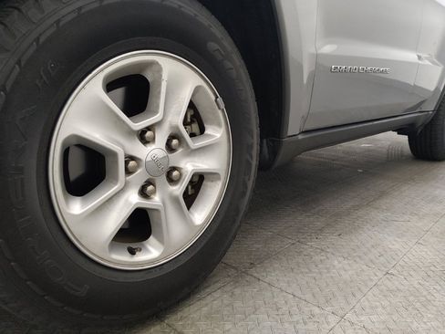 Used 2016 Jeep Grand Cherokee Laredo w/ Quick Order Package 23E image 31