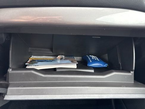 Used 2024 Ford Edge SEL w/ Convenience Package image 39