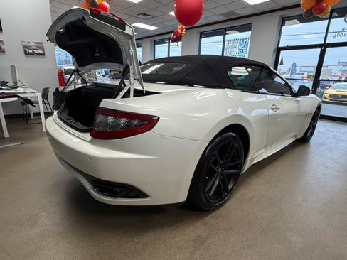 Used 2017 Maserati GranTurismo MC Centennial image 34