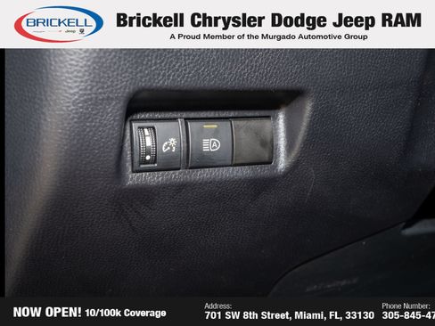 Used 2022 Toyota RAV4 XLE AWD/4WD image 26