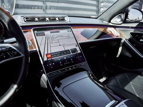 Used 2021 Mercedes-Benz Maybach S 580 4MATIC image 72