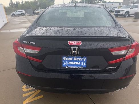 Used 2022 Honda Accord Sport image 6