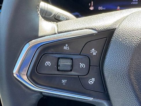 Certified 2024 Chevrolet Trax LT w/ Driver Confidence Package FWD image 18