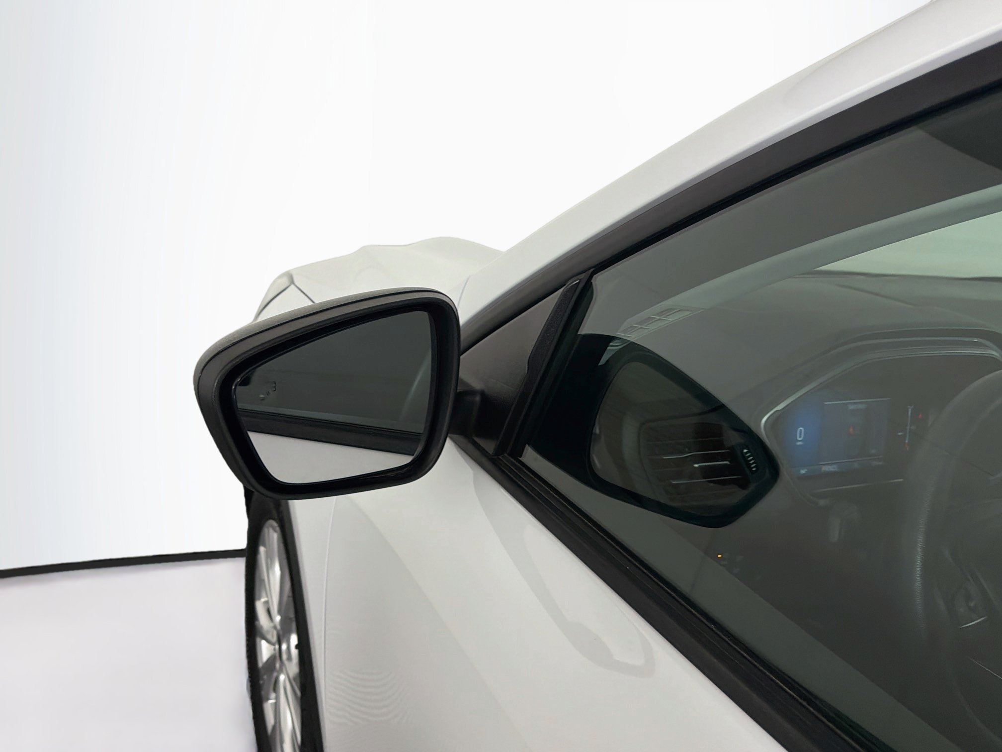 Used 2025 Ford Escape Active FWD image 16