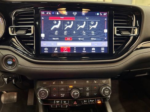 Used 2022 Dodge Durango Citadel AWD/4WD image 28