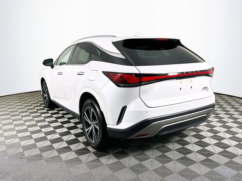 Used 2023 Lexus RX 350 Premium image 5