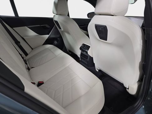 New 2026 BMW 530i xDrive w/ Premium Package AWD/4WD image 10