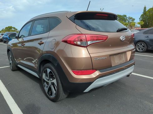 Used 2017 Hyundai Tucson Sport image 8