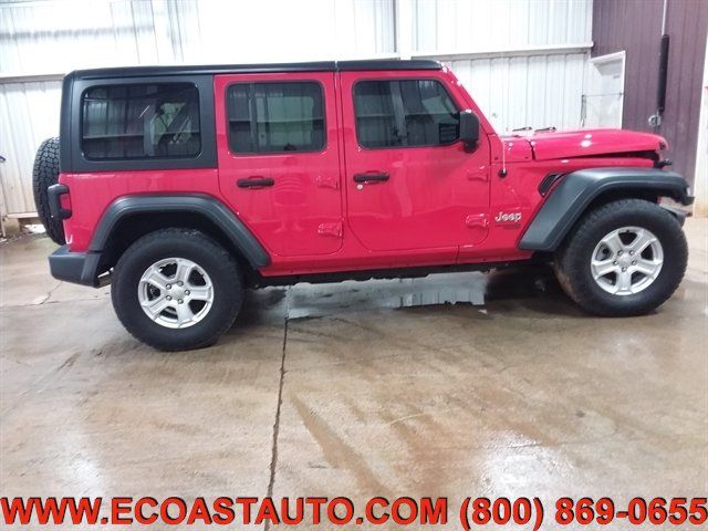Used 2019 Jeep Wrangler Unlimited Sport S AWD/4WD image 3