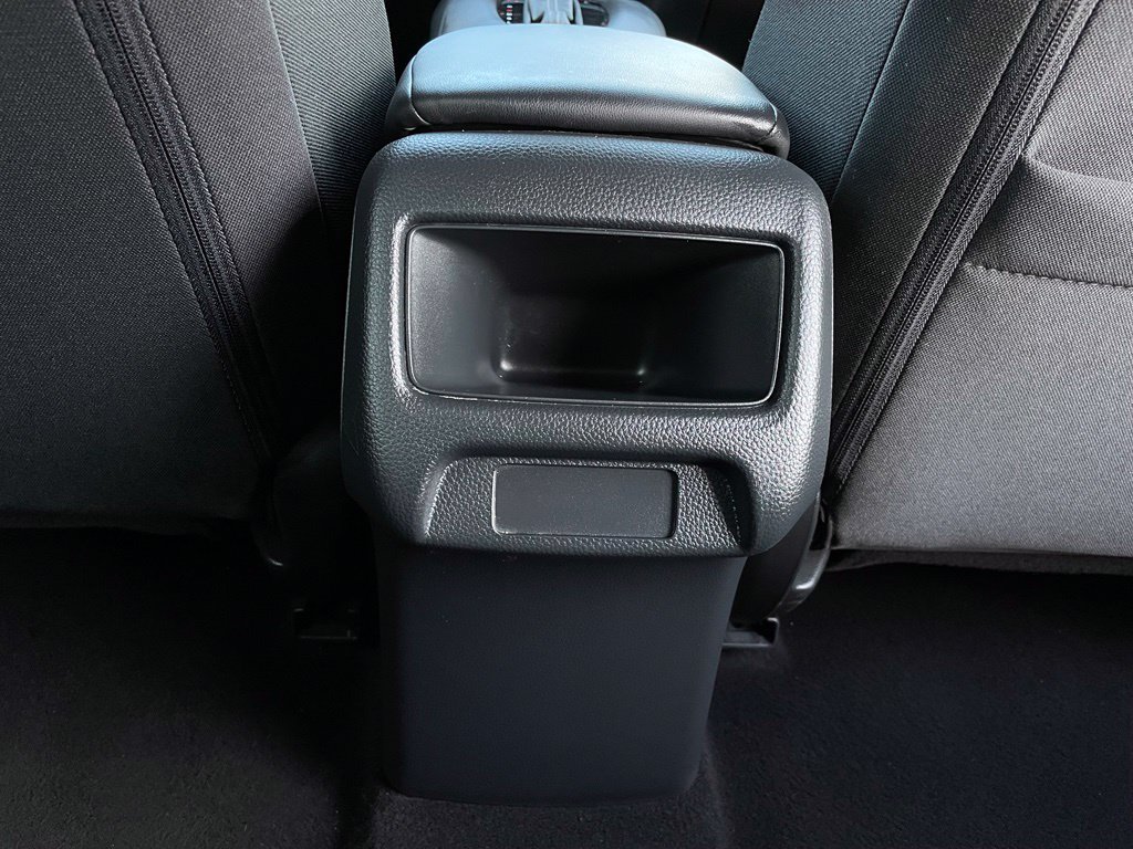 Certified 2026 Honda HR-V LX image 37
