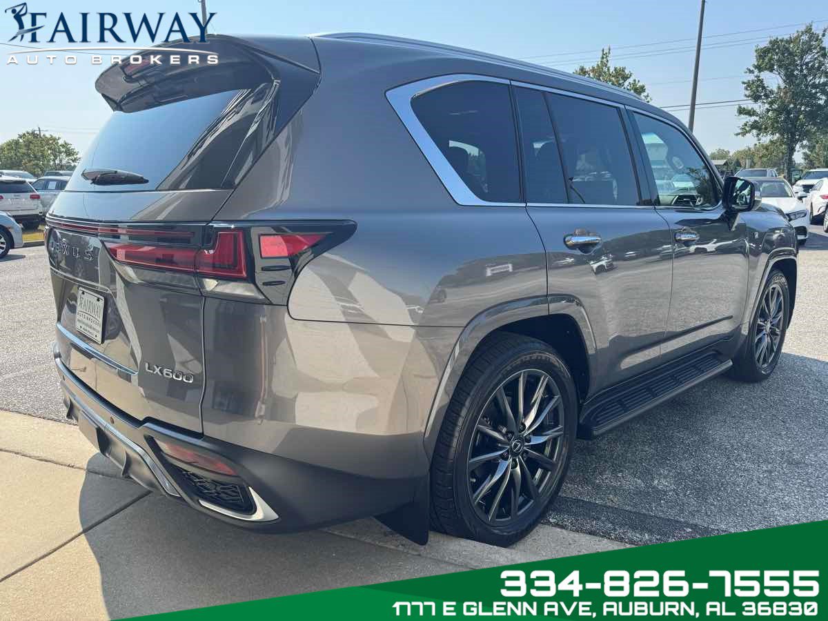 Used 2023 Lexus LX 600 F Sport w/ Accessory Package (Z1) AWD/4WD image 6